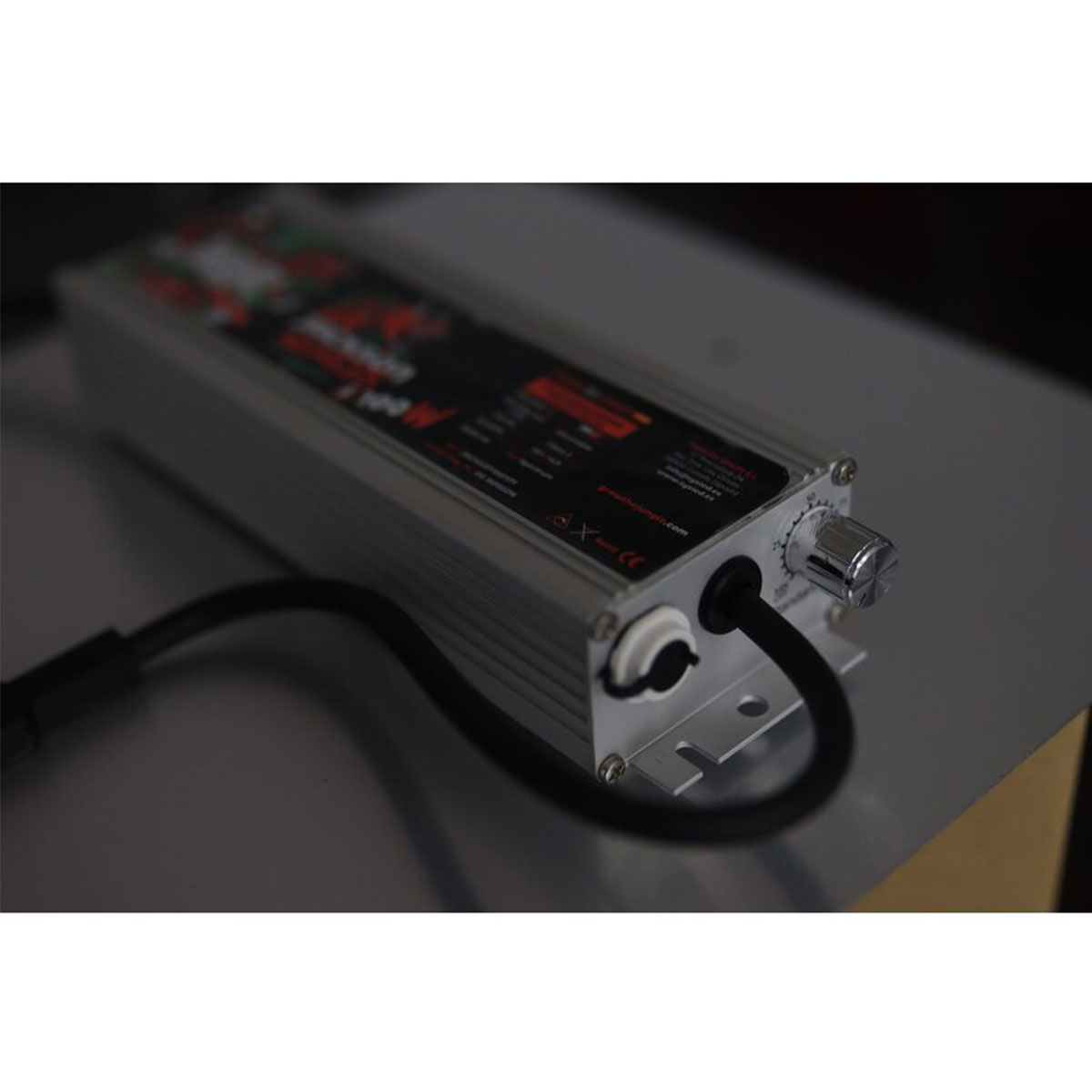 The-Jungle-LED-The-Jackson-LT-250W-Treiber